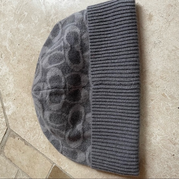 Coach Beanie Hat - Picture 5 of 7